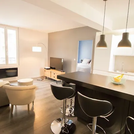 Confortable, Beau Et Charmant Reims