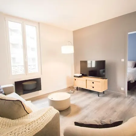 Confortable, Beau Et Charmant Reims